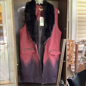Democracy Red and Black Striped Vest with Faux Fur NWT L